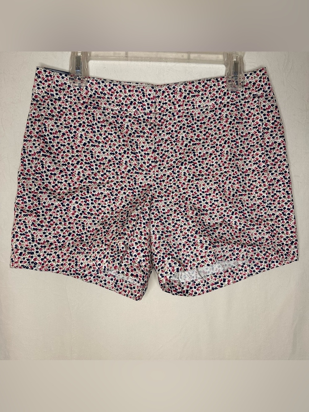 J.CREW Women's Chino Pink Micro Floral Print 5" Size 6 NWT summer vacation rave